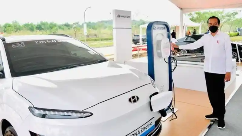 Foto - Indonesia Siap Produksi Baterai Mobil Listrik di 2024, Ini Buktinya