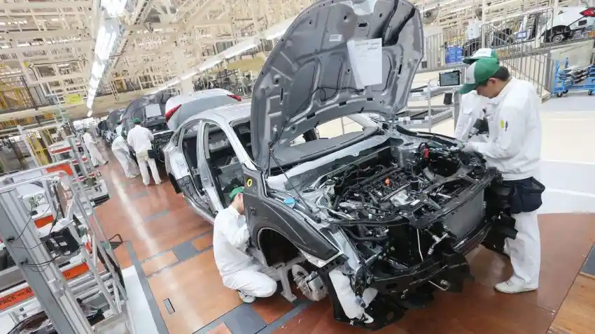 Foto - Luar Biasa, Honda Telah Produksi 100 Juta Unit Mobil Sejak 1960-an