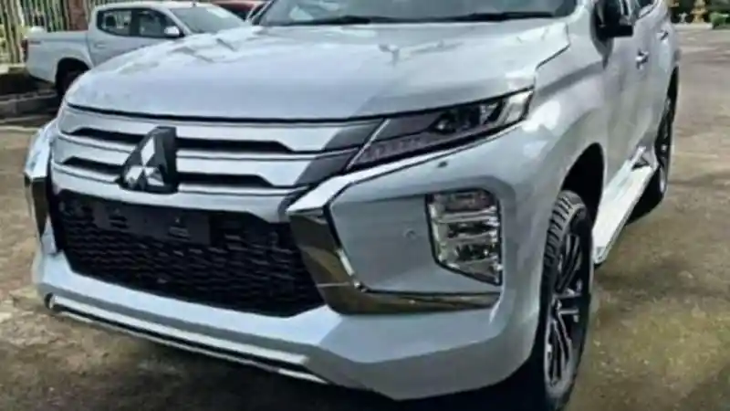 Berita - Wujud Utuh Pajero Sport Facelift Terungkap Gamblang! (9 FOTO)
