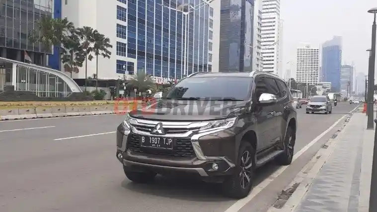 Foto - Bisakah Beli Xpander dan Pajero Sport Tanpa Paket Servis?