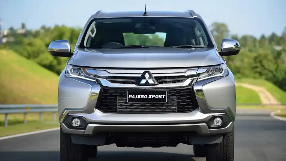 Berita - Mitsubishi Pajero Sport Akan Masuk Inggris, Tapi Berganti Nama