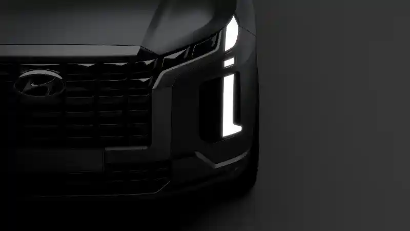Foto - Hyundai Pamerkan Teaser Facelift Palisade. Wajahnya Lebih Mengkotak