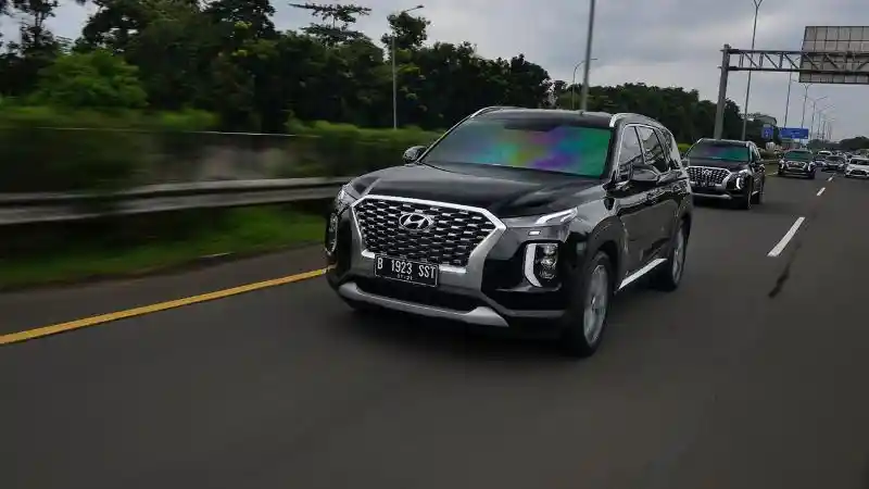 Foto - Hyundai Santa Fe Dan Palisade Akan Berlabel Made in Indonesia