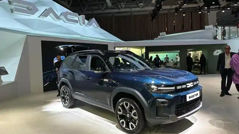 Foto - Deretan Model Mobil Baru Yang Tampil Di Paris Motor Show 2024