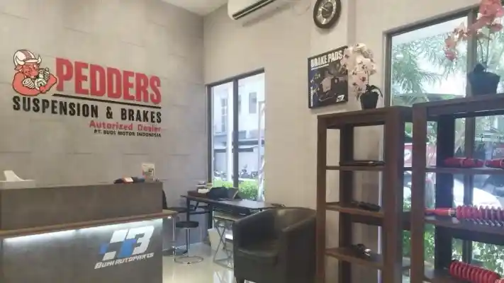 Foto - Buka Dealer Resmi Pertama, Pedders Suspension Semakin Serius Garap Pasar Indonesia