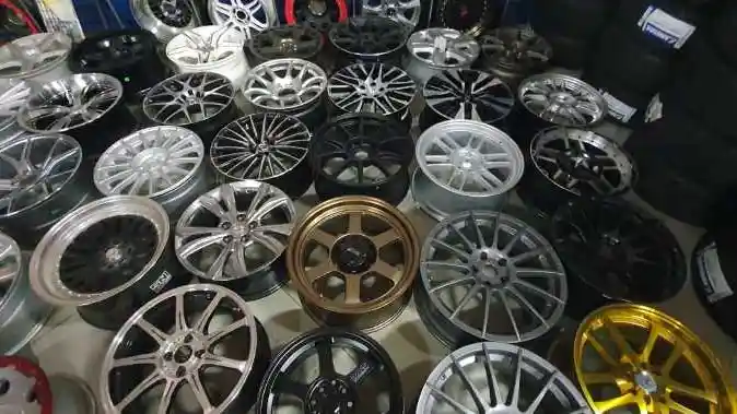 Foto - Pantauan Harga Pelek Aftermarket untuk Xpander, Avanza dan Mobilio 