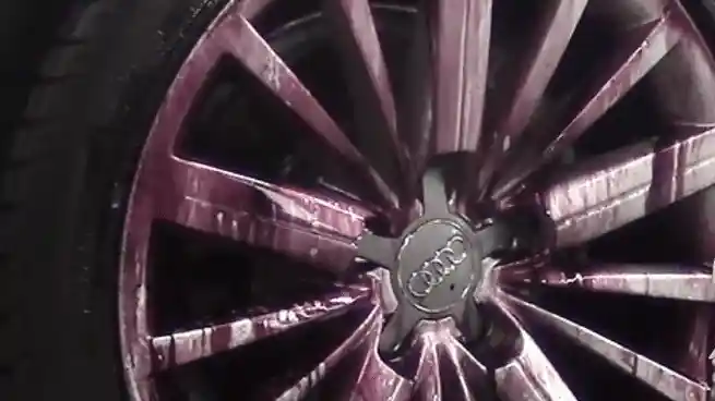 Foto - Cara Mudah Membersihkan Debu Rem Yang Menempel di Pelek