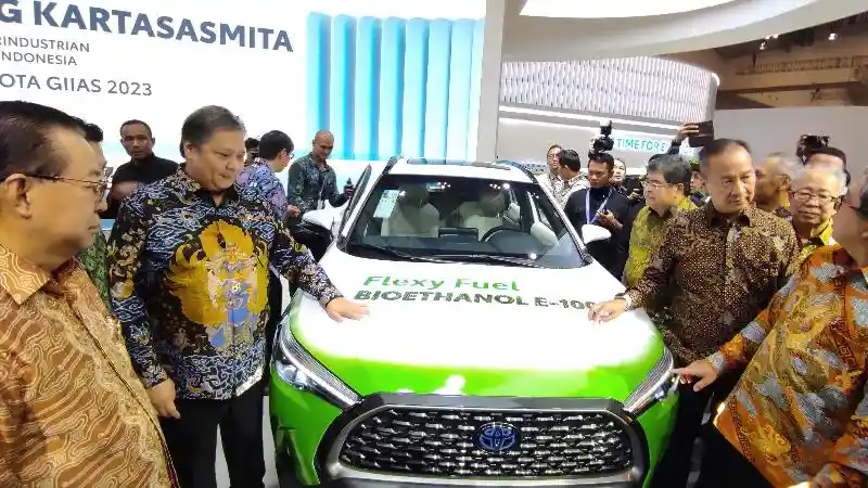 Foto - Pameran Otomotif GIIAS 2023 Resmi Dibuka, Airlangga Berharap Ada Transaksi Lebih Besar dari Tahun Lalu