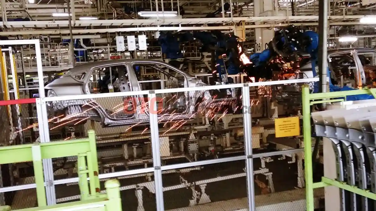 Foto - Indonesia Resmi Jadi Basis Produksi Suzuki Fronx