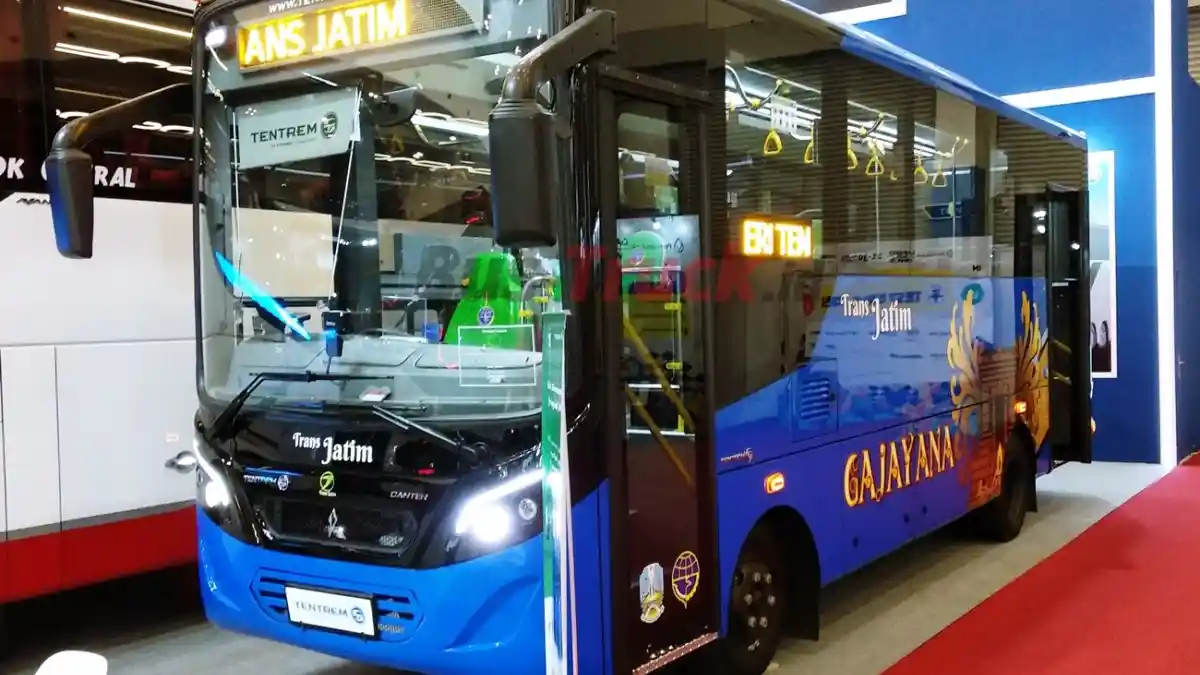 Foto - Peranti Telematika Kini Semakin Diperlukan Untuk Bus AKAP