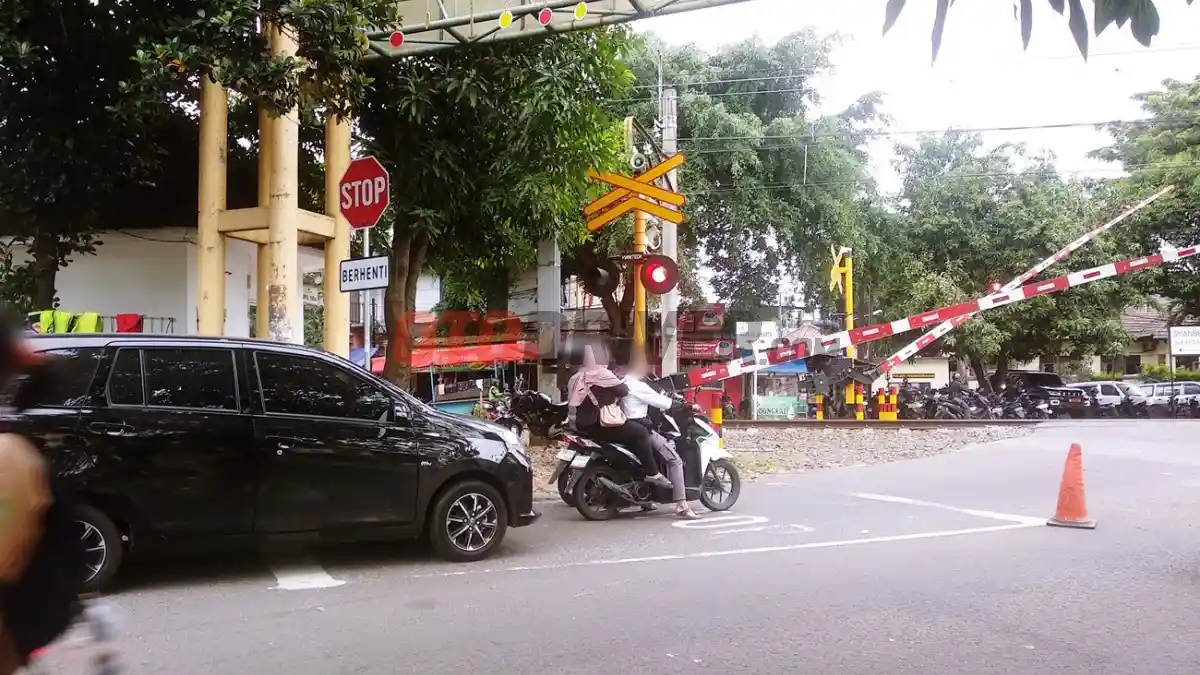 Berita - Ratusan Lintasan KA Ditutup Untuk Tekan Kecelakaan Fatal