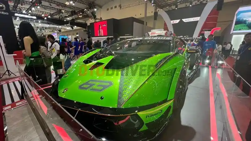 Foto - Hypercar Lamborghini Essenza SCV12 Edisi Terbatas Tampil di Booth Pertamina