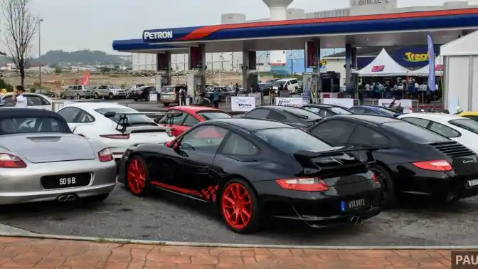 Foto - Malaysia Kini Punya Bensin Oktan 100, Harga Tak Sampai Rp 10 ribu!