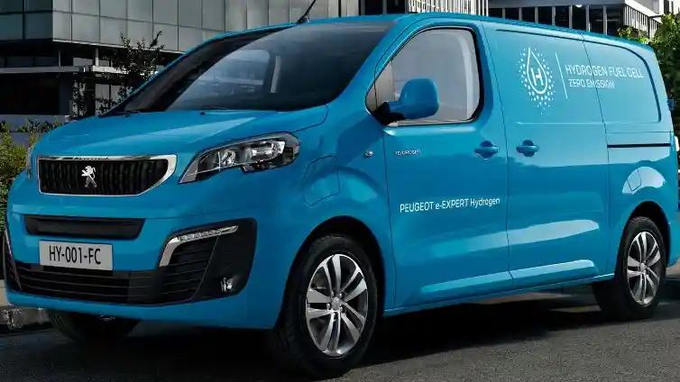 Foto - Peugeot Hadirkan Mobil Komersial Berbahan Bakar Hydrogen Pertama di Dunia