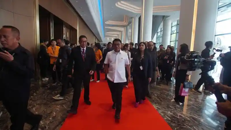 Foto - Periklindo Eletric Vehicle Show (PEVS) 2024 Berikan Gambaran Perkembangan Mobil Listrik di Indonesia