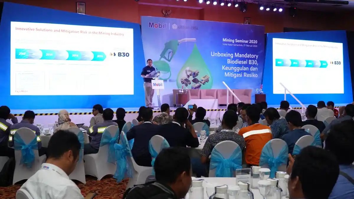 Foto - Unboxing Solar B30 di Sektor Pertambangan