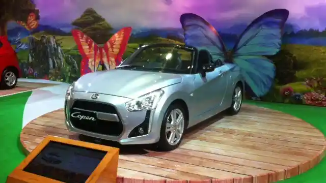 Foto - JAS 2015 : Cukup Bayar Rp 11 Juta Bawa Pulang Daihatsu Ayla 