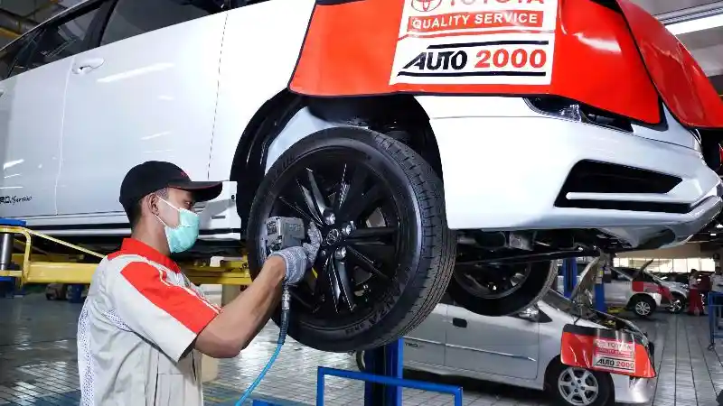 Berita - Hadapi Musim Hujan, Auto2000 Diskon Paket Penggantian Ban dan Wiper