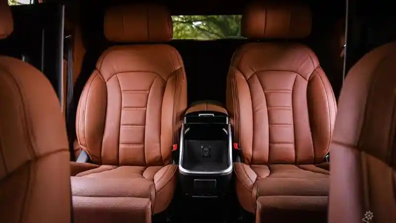 Foto - Presiden Prabowo Pilih SUV Anti Peluru Bikinan Pindad Sebagai Tunggangan Indonesia 1