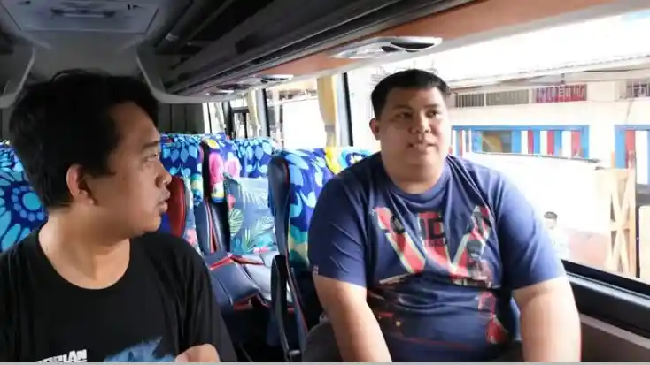 Foto - Kisah Semua Penumpang Borlindo Diajak Lebaran Di Rumah Driver