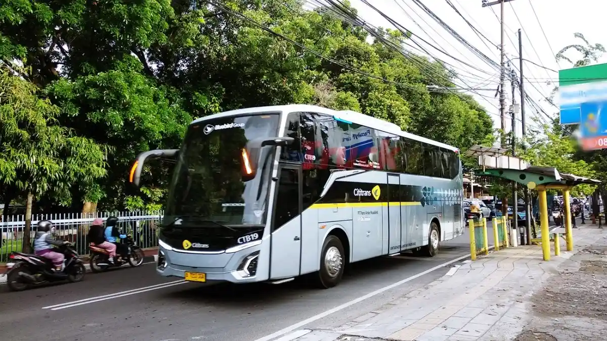 Foto - Kata Pakar, Masih Banyak Pengemudi Bus Di Indonesia Yang Tidak Punya Skill Memadai