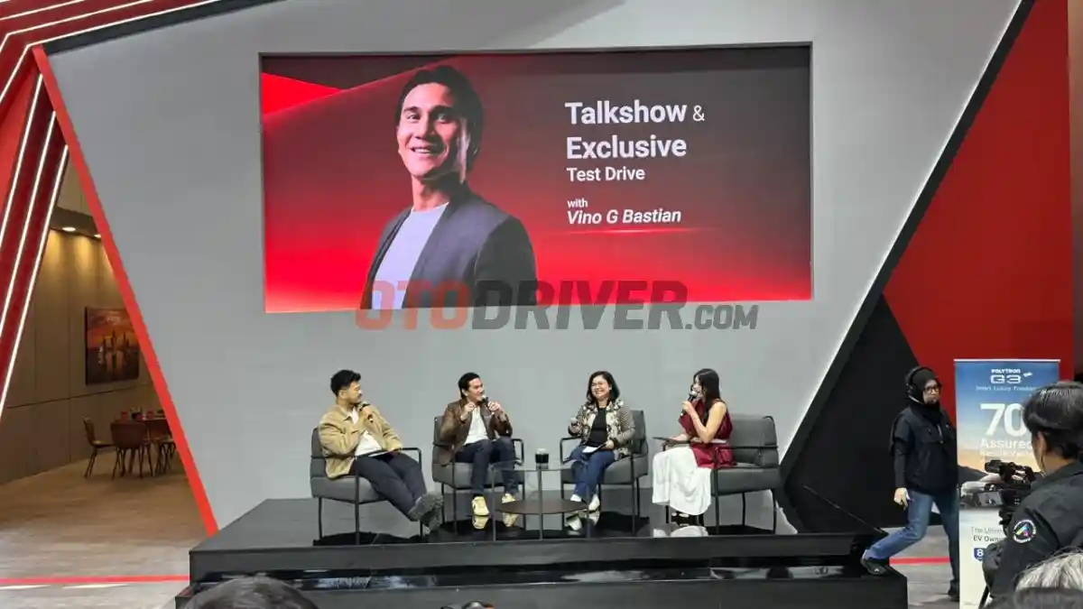 Foto - Polytron dan Vino G. Bastian Bagikan Tips Memilih Mobil Listrik yang “Make Sense” di GIIAS 2026