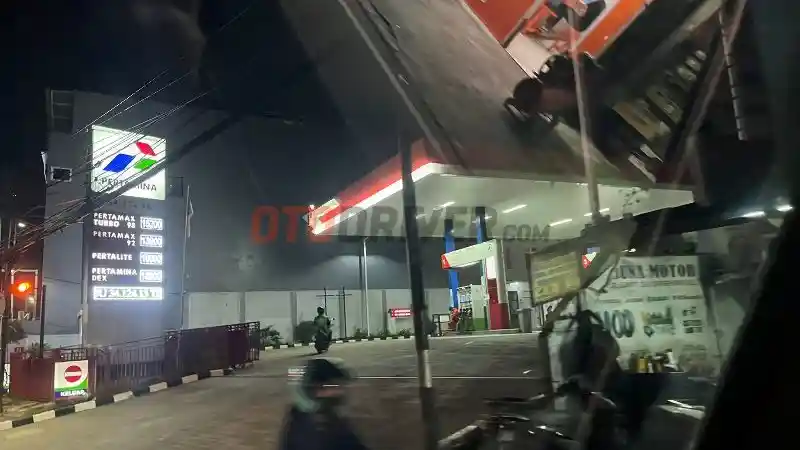 Foto - Harga BBM Shell, AKR-BP dan Vivo Turun. Pertamina Tidak Ada Koreksi