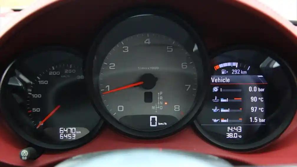 Foto - First Drive: Porsche 718 Boxster 2017