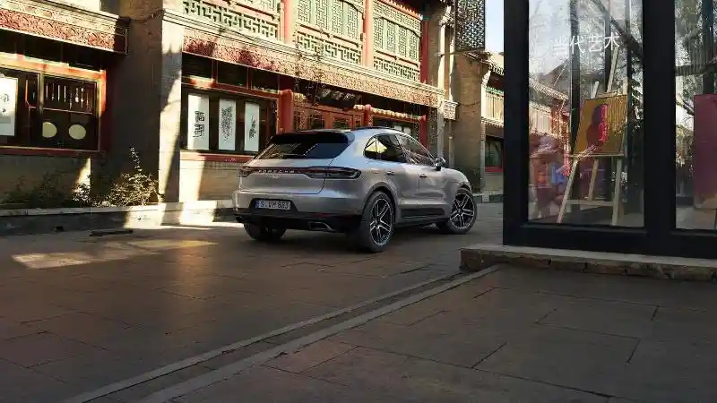 Foto - Porsche Laris Manis di 2021 Ini, Model Ini Paling Berkontribusi