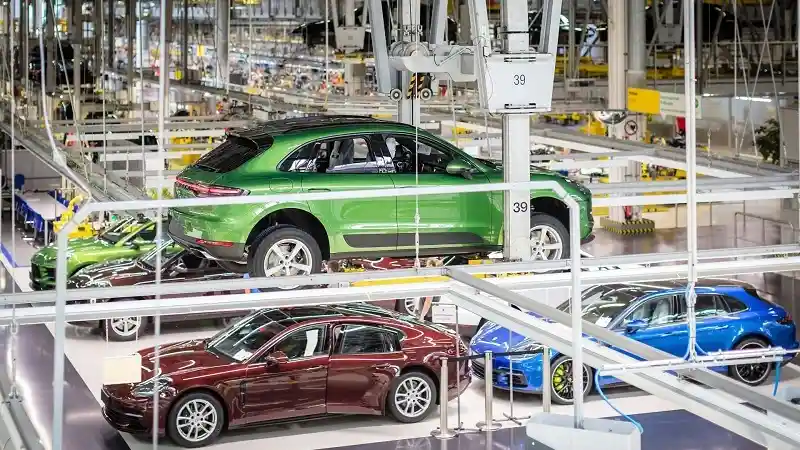 Berita - Porsche Pamer Dimulainya Produksi Macan Terbaru
