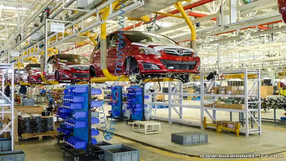 Foto - Tiongkok Targetkan Jadi Penguasa Otomotif Dunia 10 Tahun Lagi