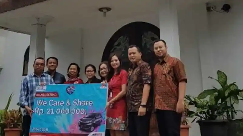 Foto - Auto2000 Lakukan CSR Dengan Cara Unik Seperti ini