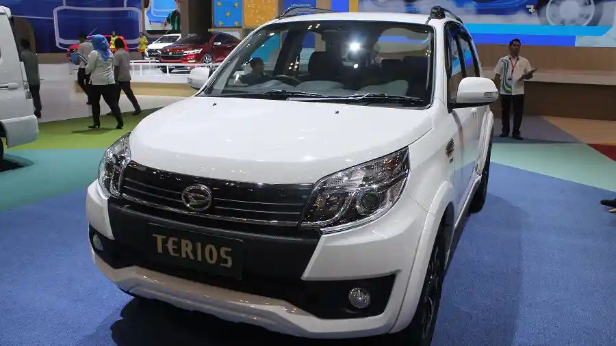 Foto - Cicilan Murah Daihatsu Jelang Tutup Tahun: Ayla RP 1 juta/Bulan!