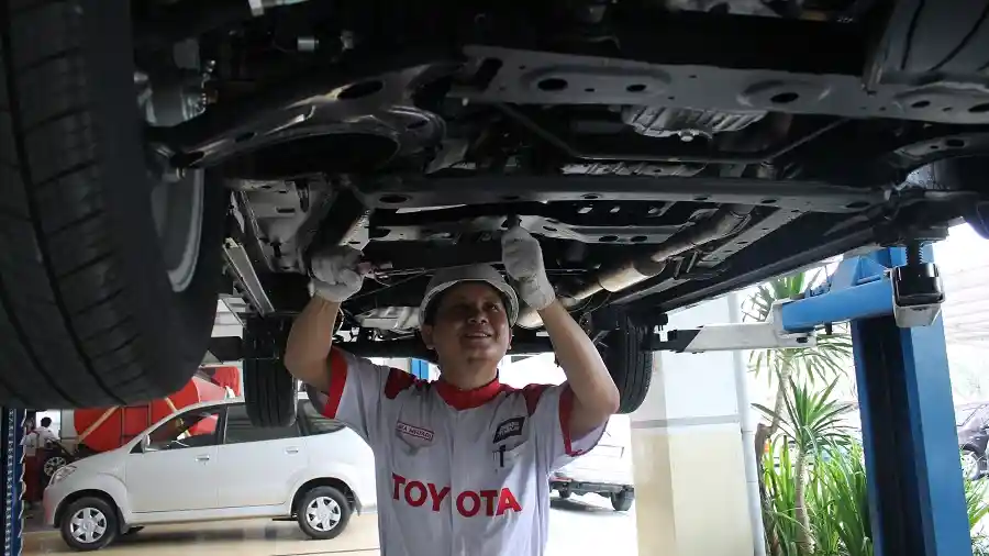 Foto - Toyota Pastikan Tetap Buka Bengkel Resmi Saat Cuti Lebaran
