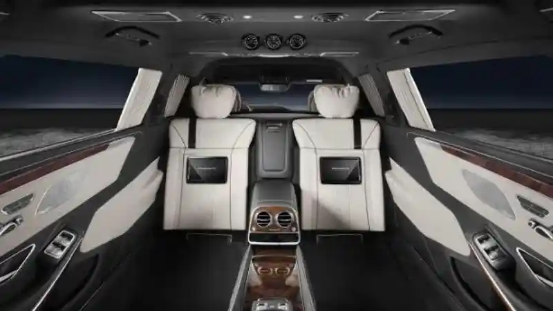 Foto - Mercedes-Benz S600 Pullman Guard, Spek Presiden dan Terinspirasi Dari Kereta Mewah