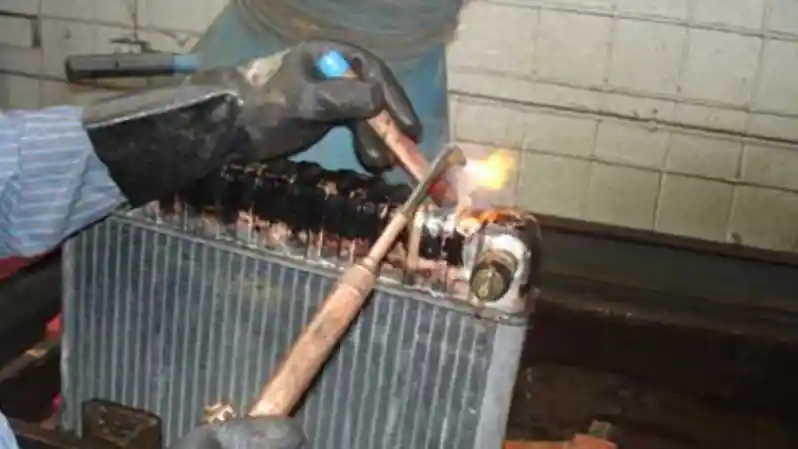 Tips - Radiator Aluminium Bisa Diservis, Asal Jangan Lakukan Ini 