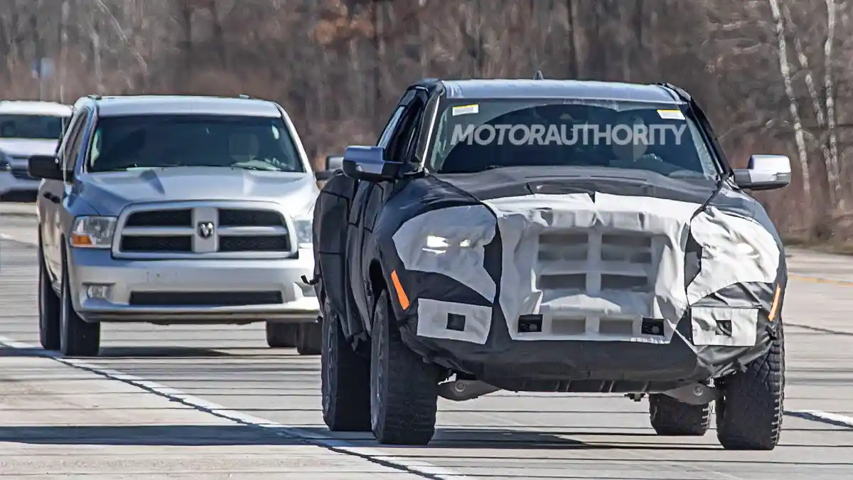 Berita - Ram 1500 Rebel, Lawan Ford Raptor Disiapkan Meluncur Tahun Ini