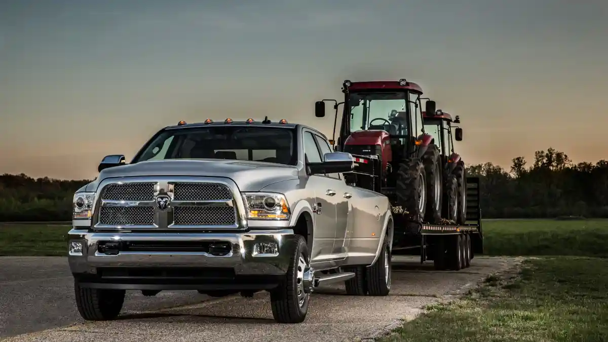 Foto - Sasis Monokok Cukup Menawan, Tapi Rangka Tangga Masih Dibutuhkan