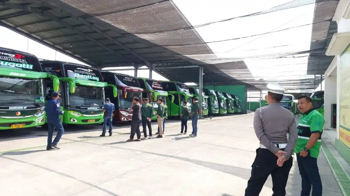 Foto - Antisipasi Musim Liburan, Lokasi Ramp Check Bus Tidak Hanya di Terminal