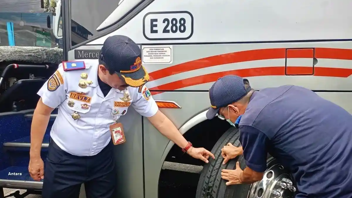 Foto - Catat, Puncak Arus Mudik Bus Dari Jakarta Tanggal 15-16 Maret 2026