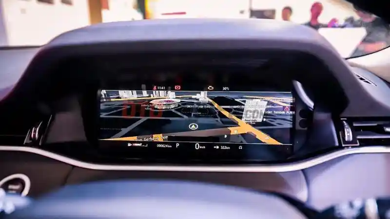 Foto - Range Rover Evoque Generasi Kedua Resmi Dijual Dengan Harga RP 1,7 M