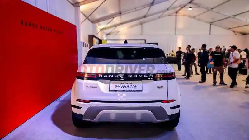 Foto - Range Rover Evoque Generasi Kedua Resmi Dijual Dengan Harga RP 1,7 M