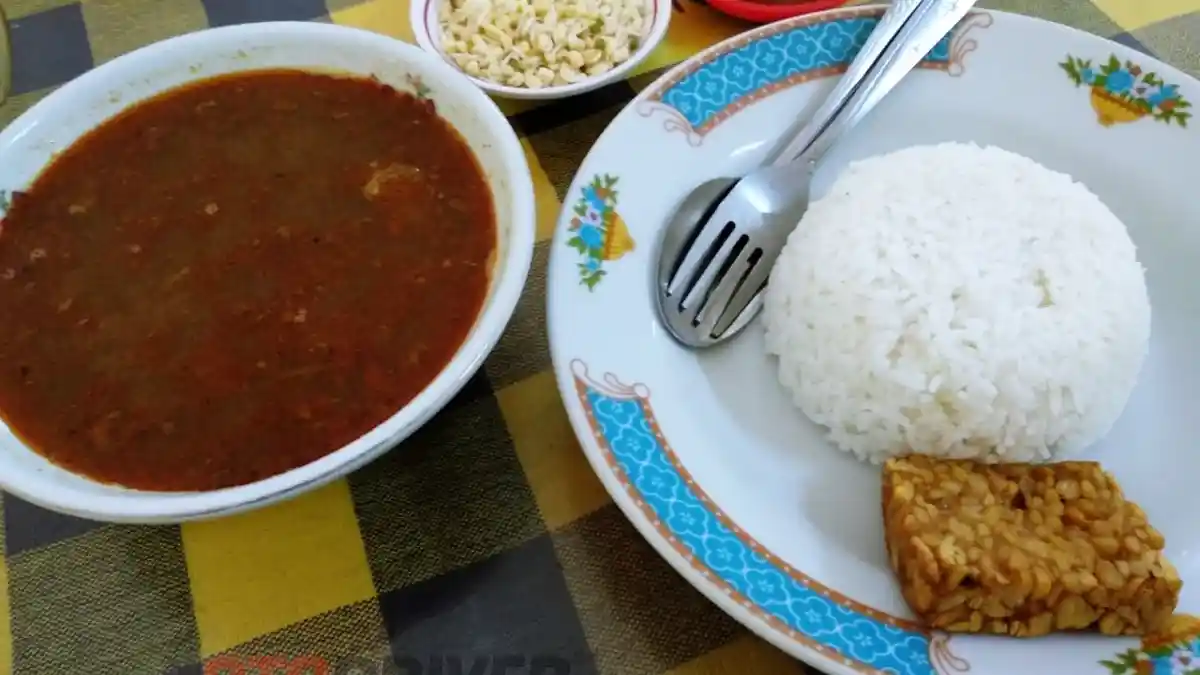 Foto - Hindari Diet Dan Makanan Ini Jika Ingin Mengemudi Dalam Kondisi Prima Saat Arus Balik