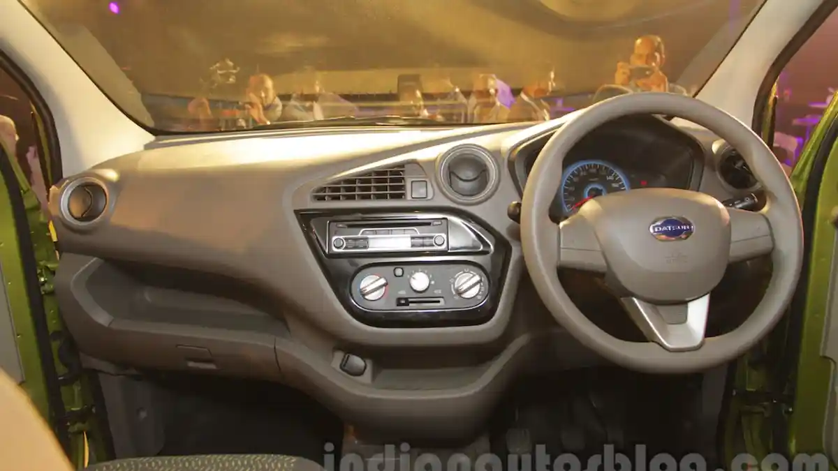 Foto - Datsun RediGo Akan Pakai Mesin Renault Kwid 1.000 CC