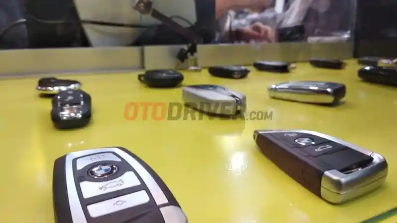 Tips - Wajib Tahu, Ini Penyebab Remote Mobil Cepat Rusak