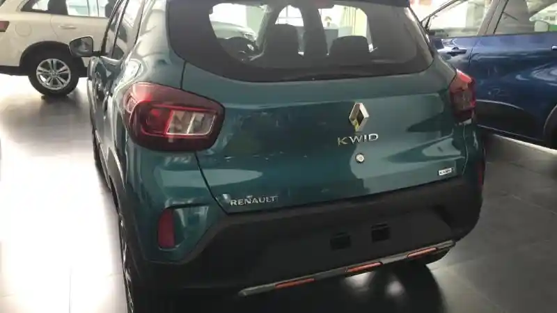 Foto - Renault KWID Varian Baru Meluncur dengan Banderol Mulai Rp 80 Jutaan