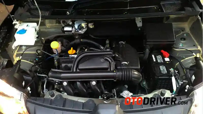 Foto - FIRST DRIVE: Renault Kwid M/T 2017