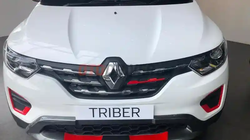 Foto - Ini Dia Mobil Andalan Renault di Dealer Cikarang, Apa Spesialnya?