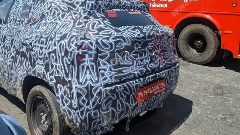 Foto - Renault Bakal Hadirkan Pesaing MG ZS?