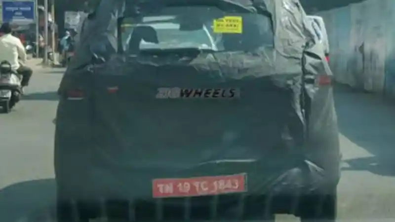 Foto - Renault Ketahuan Sedang Persiapkan Sebuah MPV Berbasis Kwid